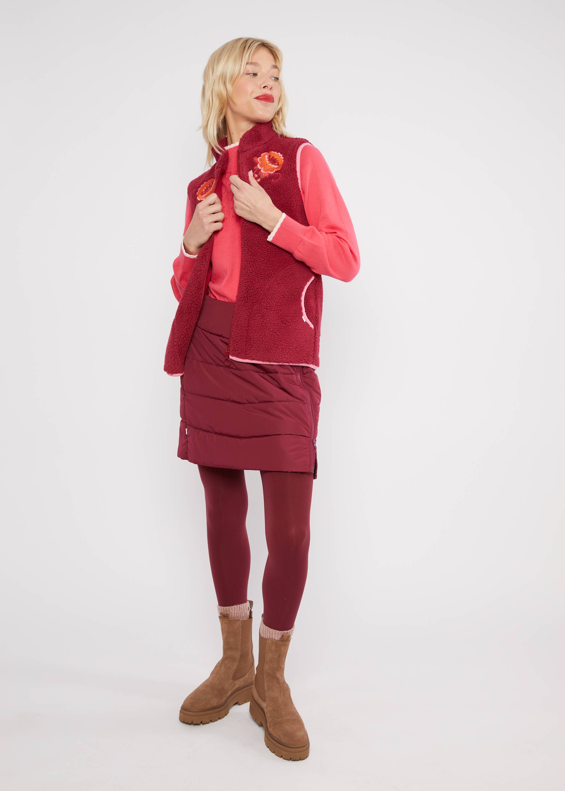 Weste Smoochy Woods Vest, quilted flower red, Jacken & M&auml;ntel, Rot