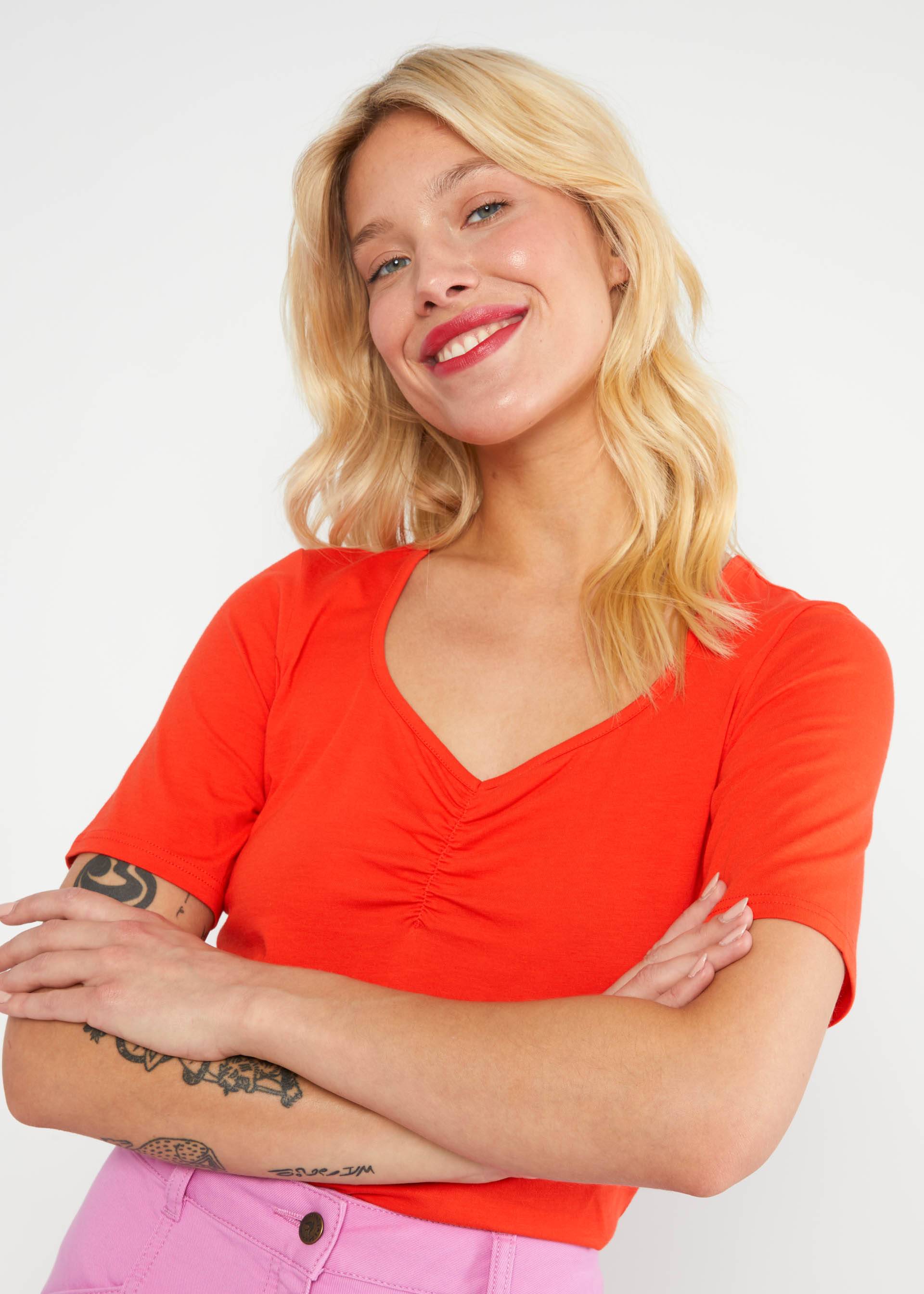 T-Shirt Balconnet Féminin, vermilion red, Tops, Red