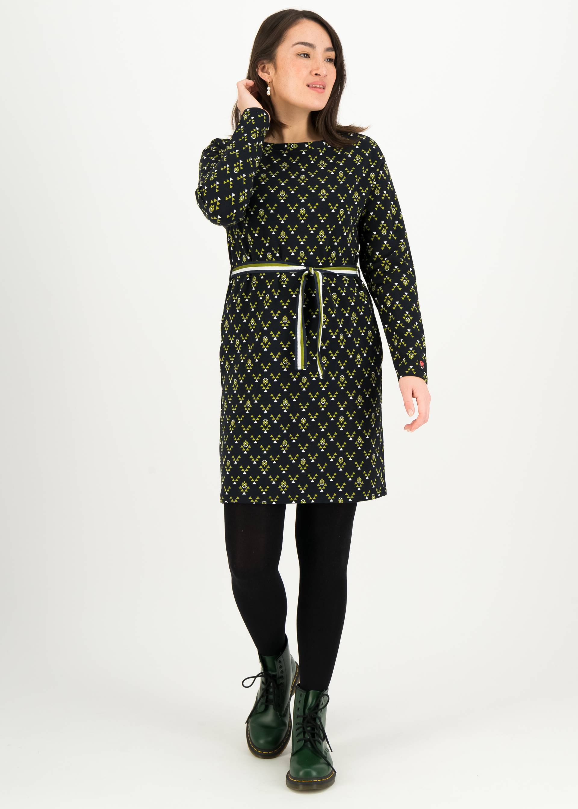 Sweatkleid Sneakers in the Woods, green soul, Kleider, Schwarz