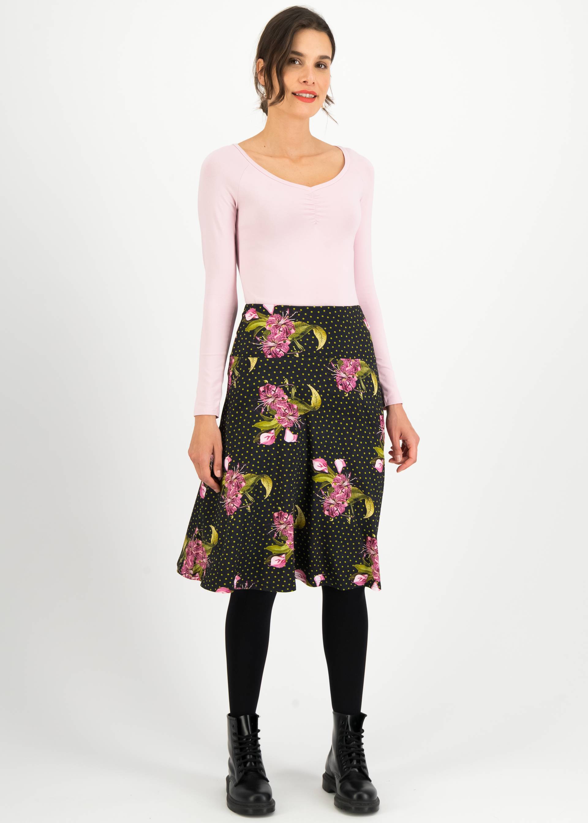 Jerseyrock Daily Poetry, night blooming, R&ouml;cke, Schwarz