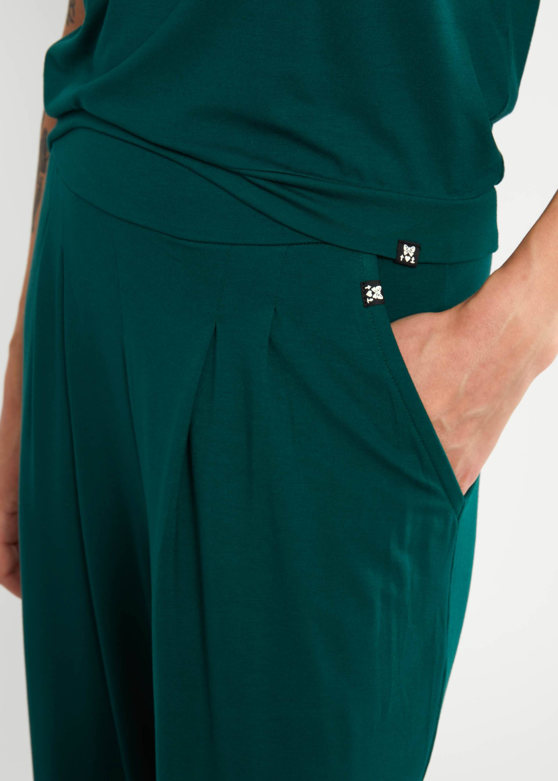 Sommerhose Dressed for Success, dense forest green, Hosen, Grün